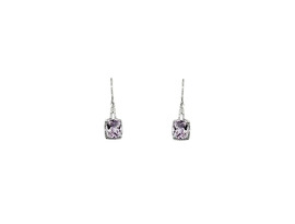 Add a Touch of Glamour with Luxury Earrings That Define Style