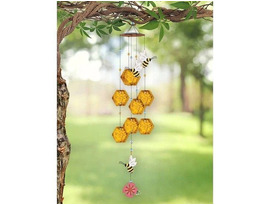 Bring Character to Your Garden with Bumble Bee Yard Decor